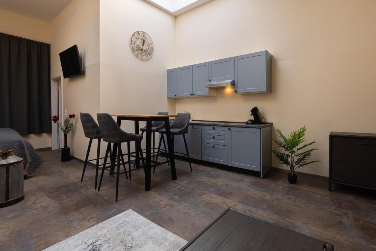 Fabric Apartments Dettingen an der Erms Exterior foto